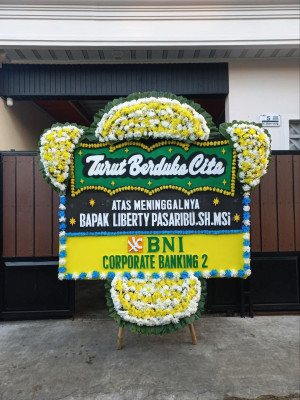 Papan Bunga Duka di Dawelor Dawera