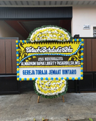 Papan Bunga Duka di Dawelor Dawera
